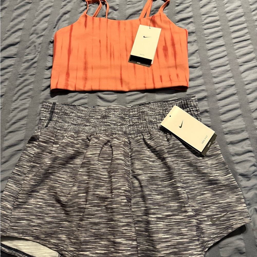 Nike Bra and Shorts Set NEW Women’s Small Athletic Bra and Shorts